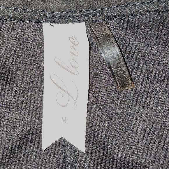 L Love vegan black suede skirt sz medium *K - Picture 7 of 9